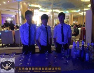 鉑雅婚禮周年慶酒會 學(xué)員實(shí)踐